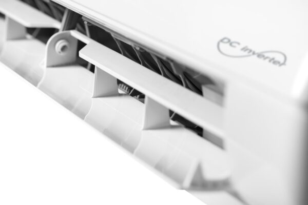 Кондиционер Electrolux Monaco Super Inverter EACS/I-07HM/N8 — изображение 7